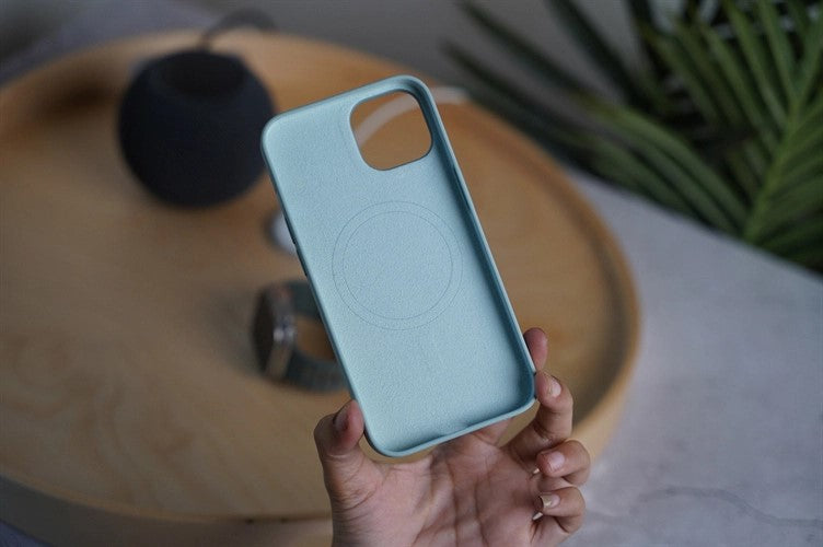 MagVelvet iPhone Case