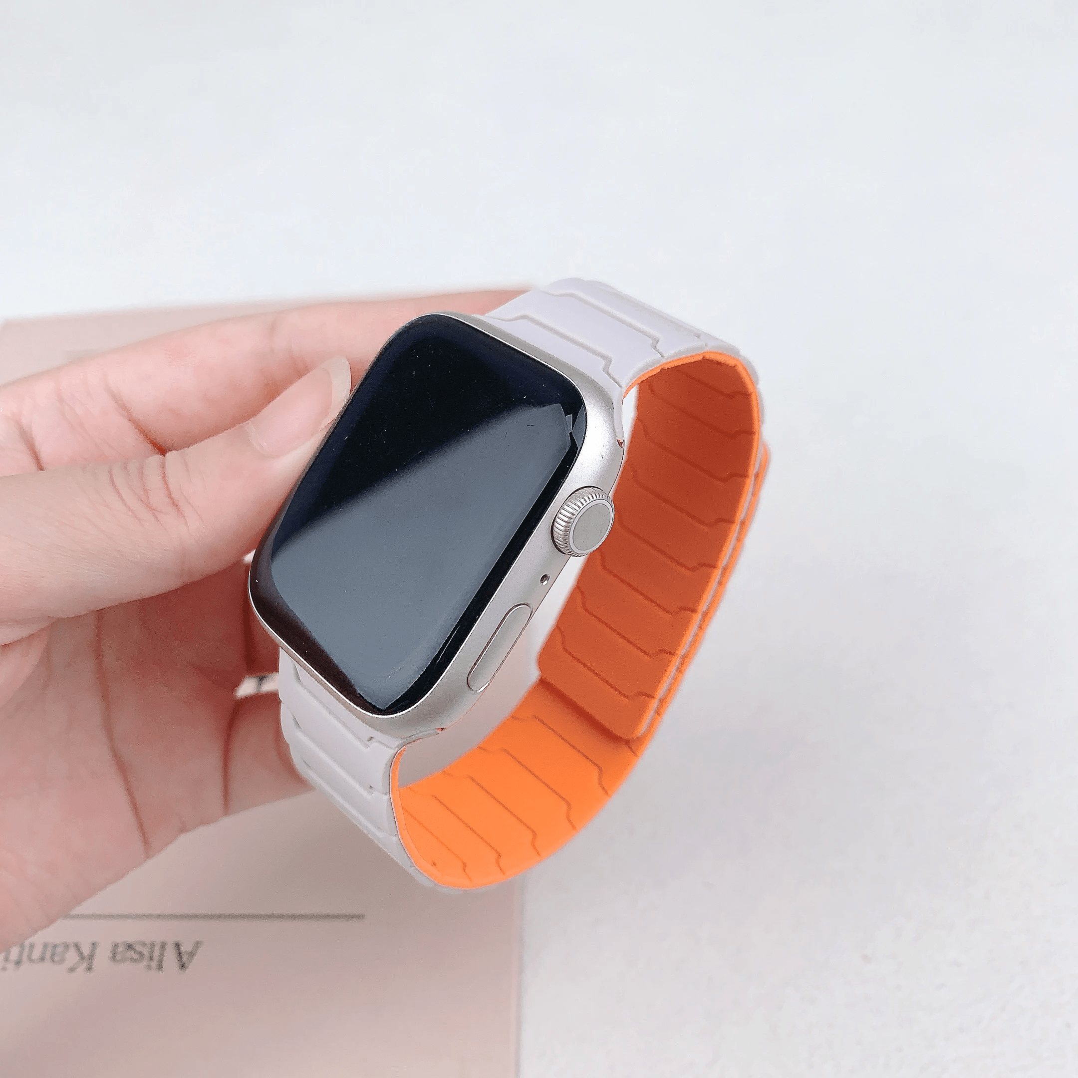 Pulseira Magnética em Silicone para Apple Watch