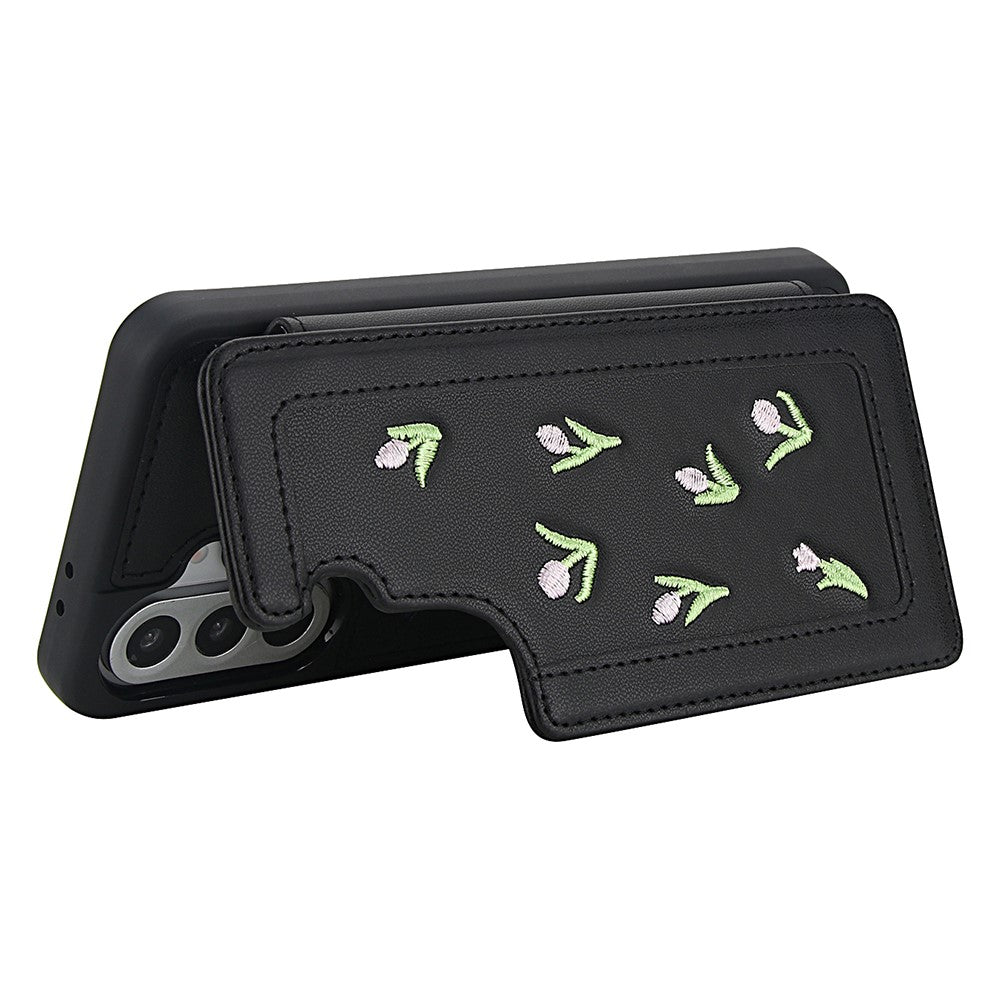 capa tulipstrap em pele sintética com detalhe bordado