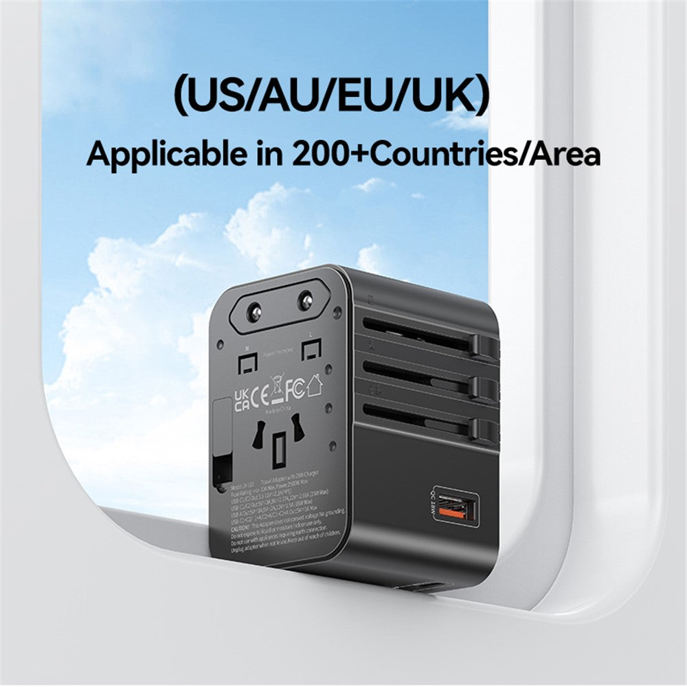 USAMS CC309 Universal Adapter – 25W 3-Port Travel Charger