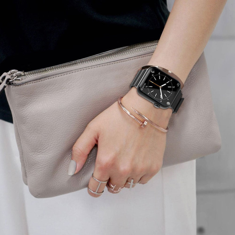 AHASTYLE WA02 Watch Band for Apple Watch Series 11 10 42mm/9 8 7 41mm/SE3 SE2 SE 6 5 4 40mm/3 2 1 38mm Silicone Replacement Straps