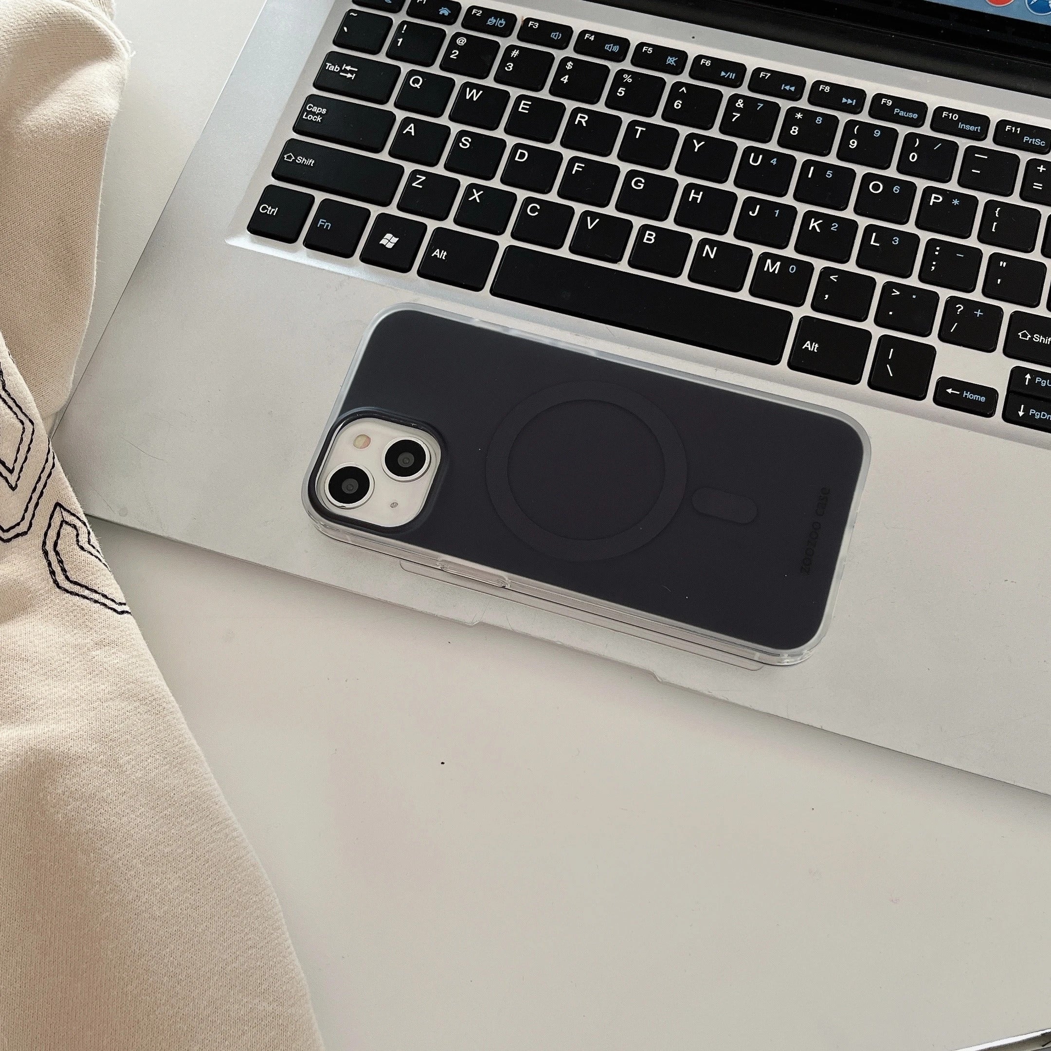 Capa ZooZoo Magsafe